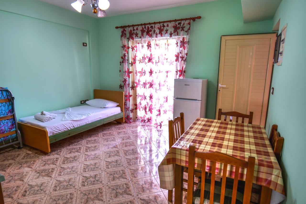 Rei Apartments Saranda Extérieur photo