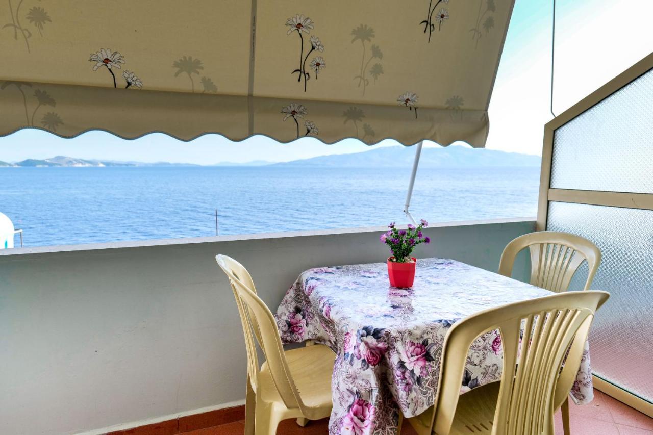 Rei Apartments Saranda Extérieur photo
