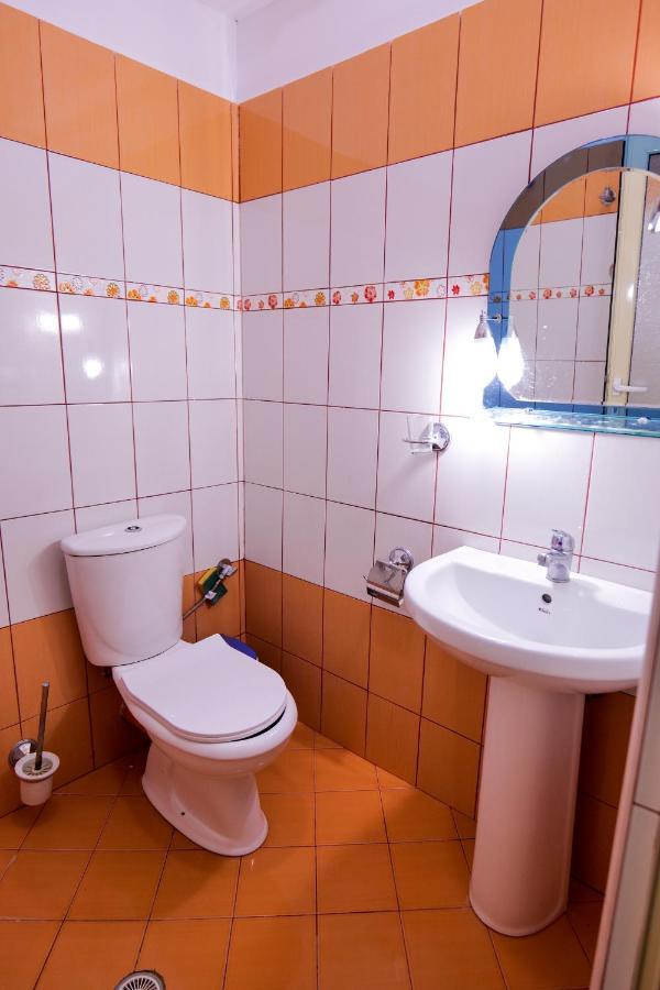 Rei Apartments Saranda Extérieur photo