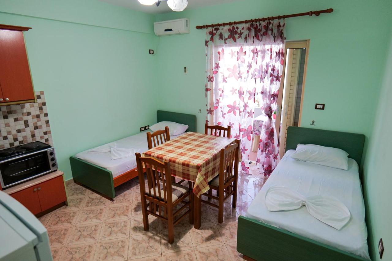 Rei Apartments Saranda Extérieur photo