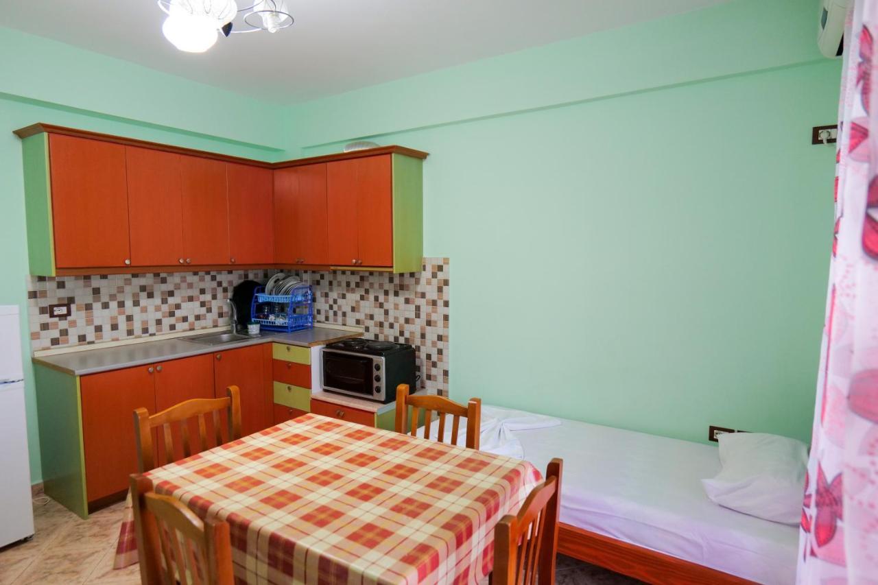 Rei Apartments Saranda Extérieur photo