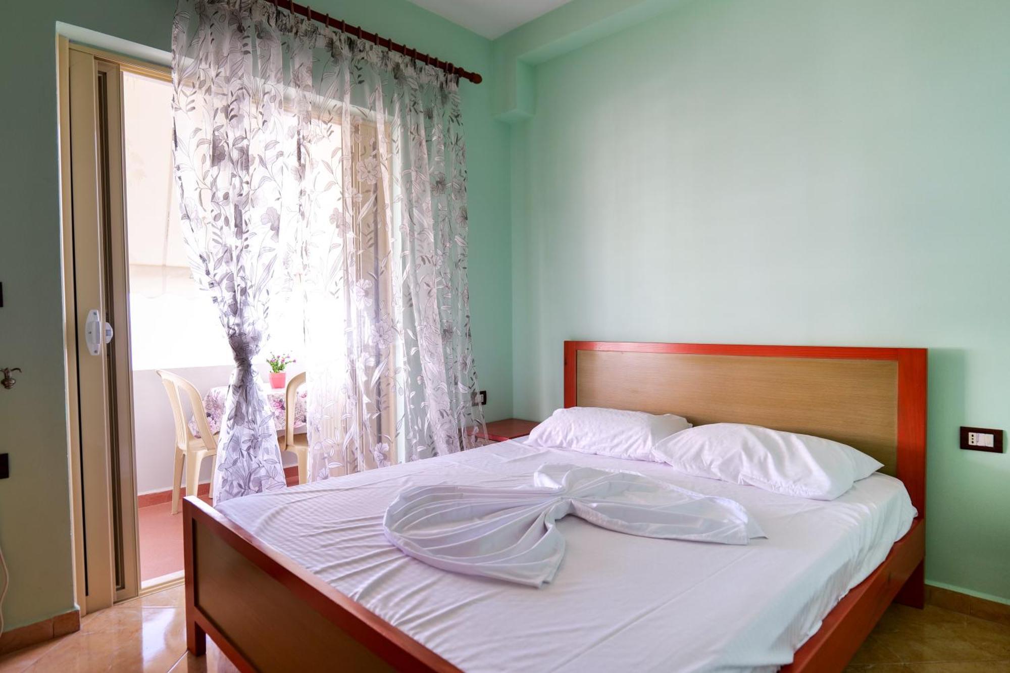 Rei Apartments Saranda Chambre photo
