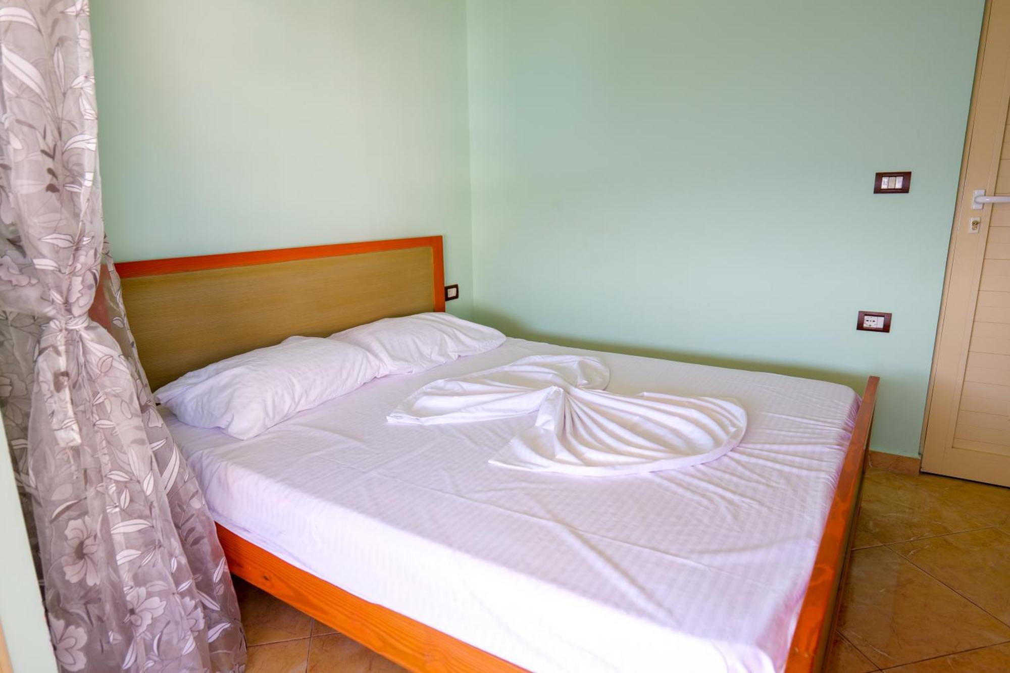 Rei Apartments Saranda Chambre photo